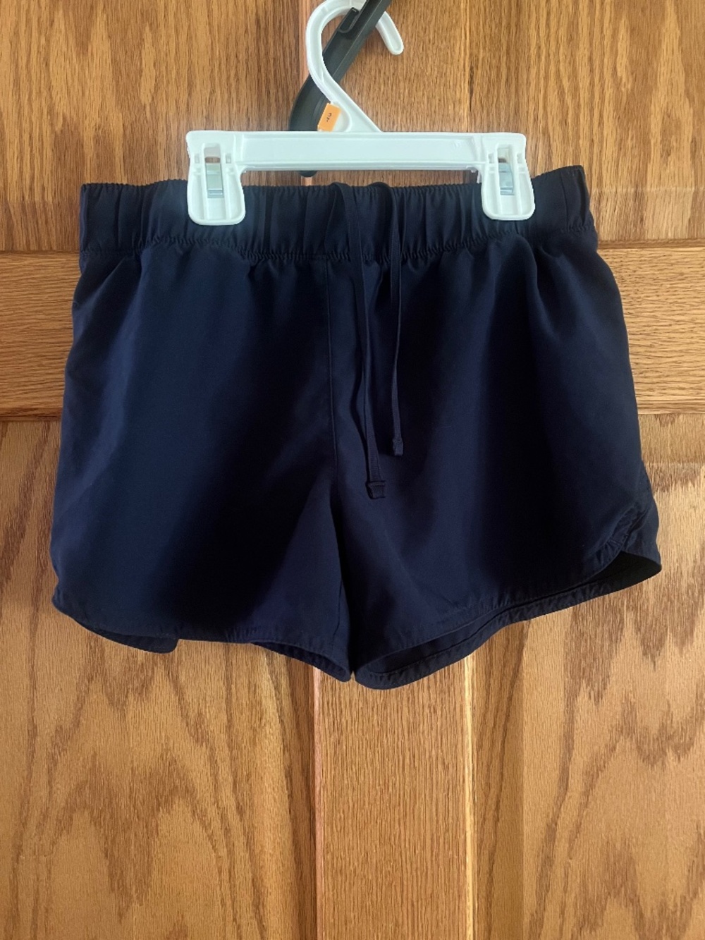 Old Navy girls active shorts